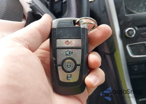 2017 Ford Fusion Se z USA, uszkodzony, nr VIN 3FA6P0H77HR415776